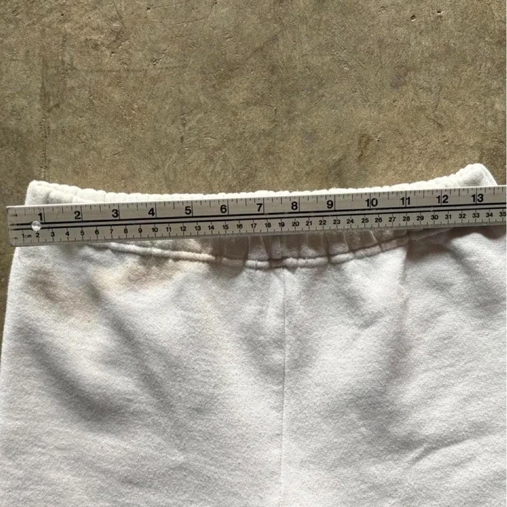The Unbranded Brand vintage 90s